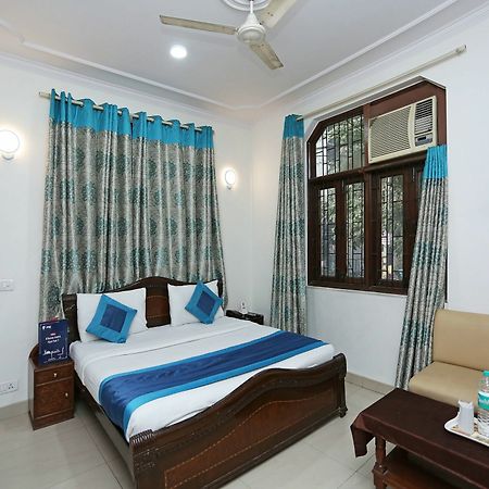 Oyo 472 Hotel Sareen New Delhi Ngoại thất bức ảnh
