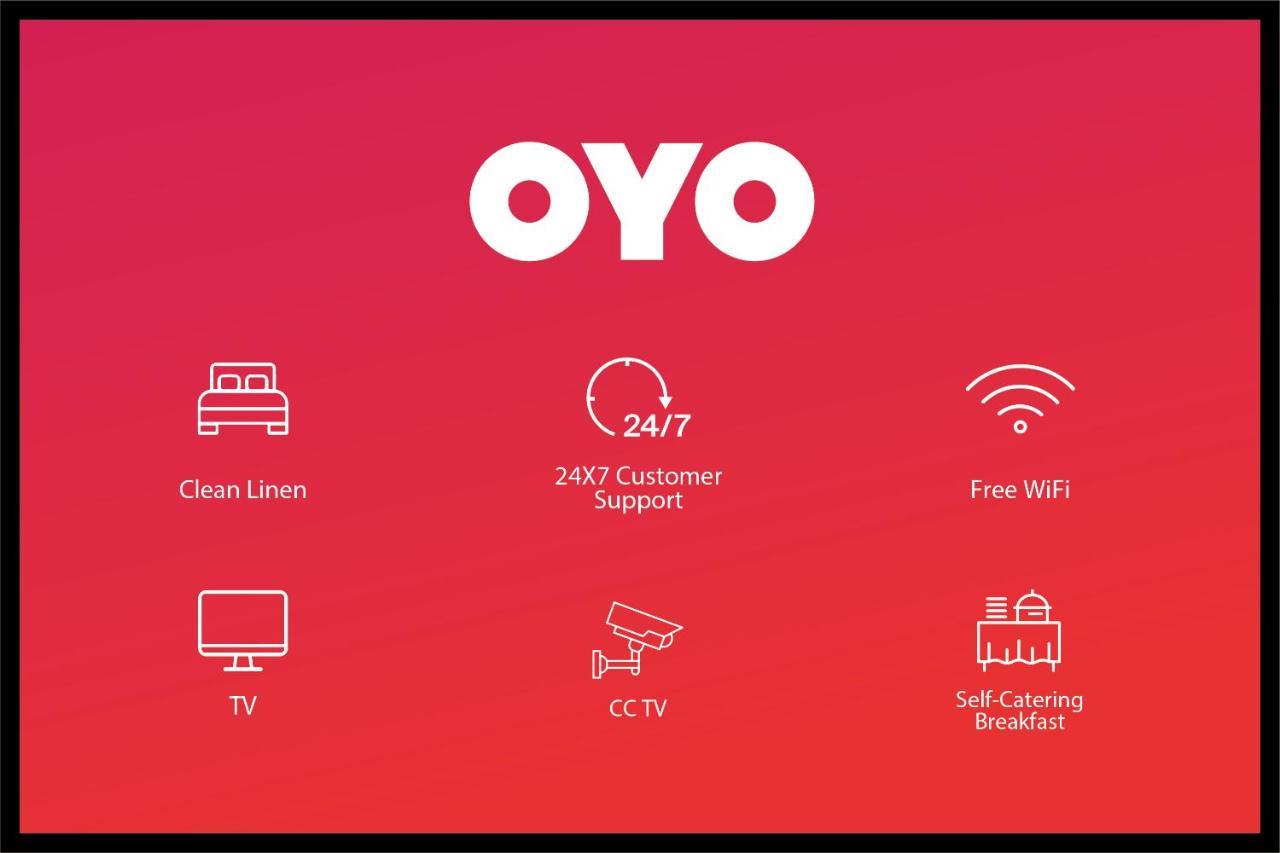 Oyo 472 Hotel Sareen New Delhi Ngoại thất bức ảnh