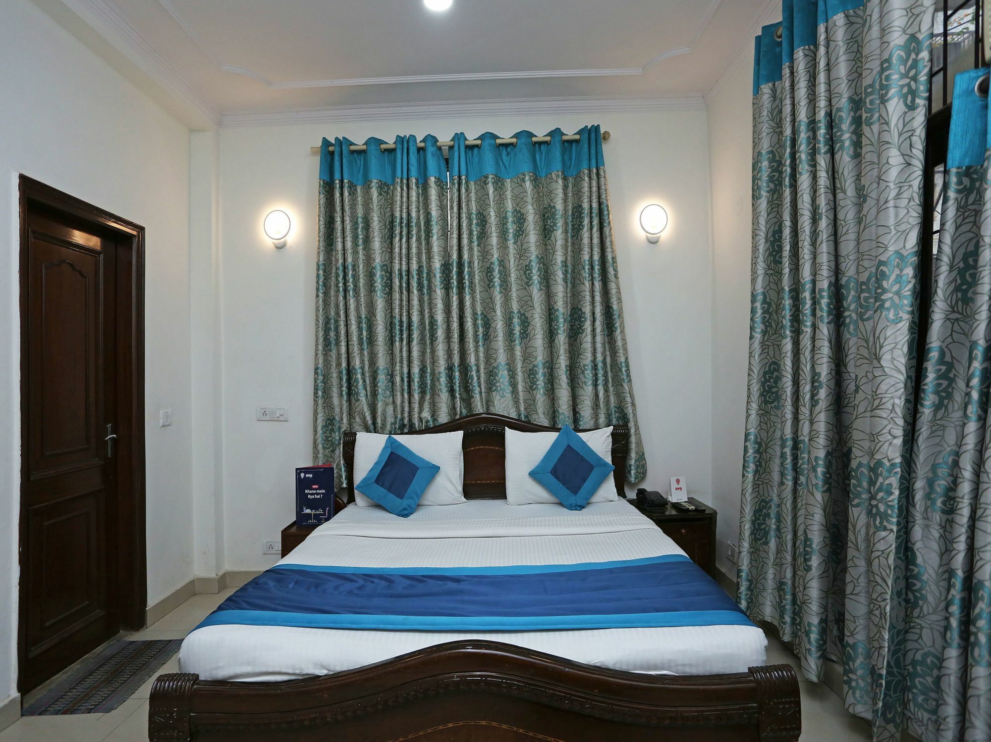 Oyo 472 Hotel Sareen New Delhi Ngoại thất bức ảnh